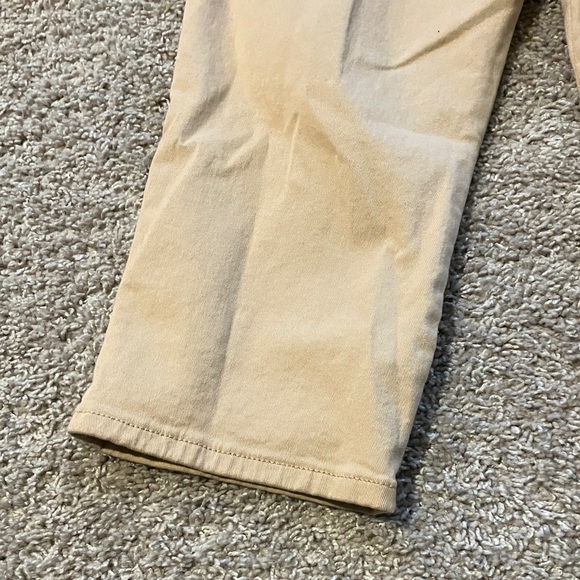 Lee Women's Cropped Beige Jeans - Picture 14 of 14